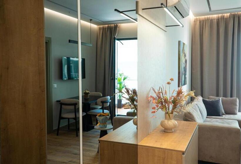 海の見える１ベッドルームアパートメント, Vlore Luxury Apartaments Fael
