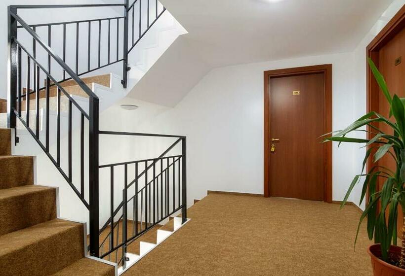 Номер Стандарт с Балконом, Amore Resort