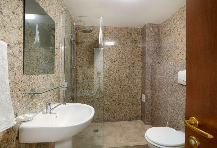 اتاق استاندارد با بالکن, Amore Resort