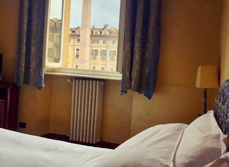 اتاق استاندارد سه نفره, B&b Saluzzo Paesana 1718