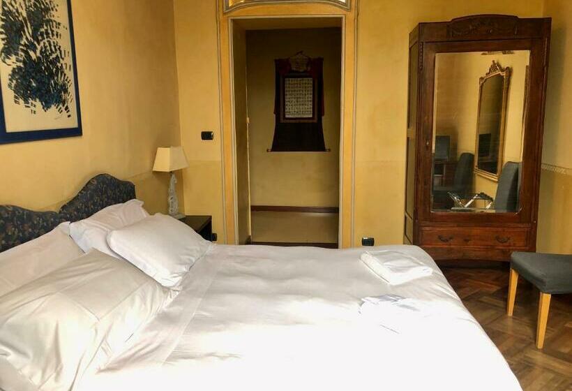 اتاق استاندارد, B&b Saluzzo Paesana 1718