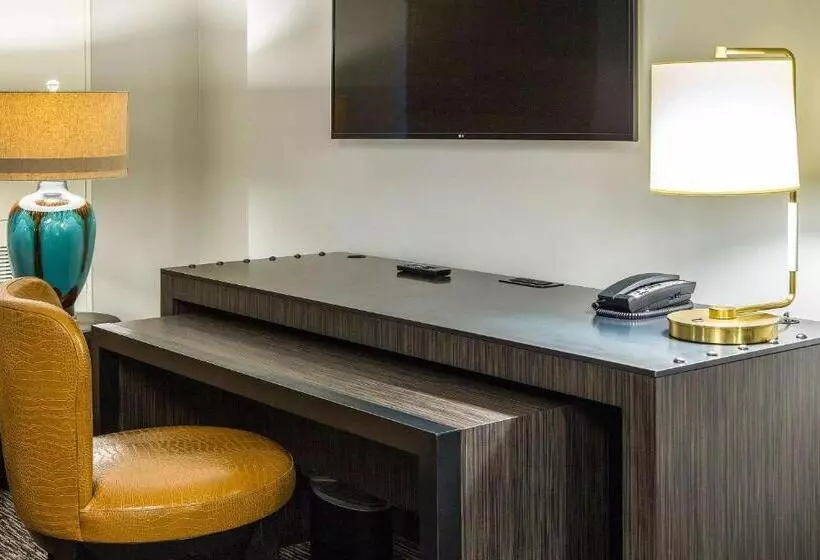 Standard-invahuone, The Elmore Hotel, DFW Southlake, a Tribute Portfolio Hotel