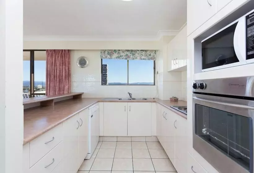 آپارتمان 2 خوابه, Capricornia Apartments
