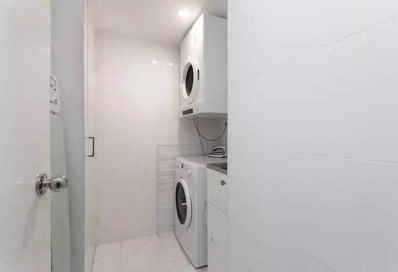 آپارتمان 3 خوابه, Capricornia Apartments