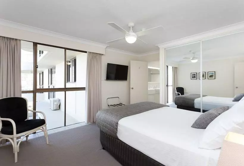 آپارتمان سوپریور 3 خوابه, Capricornia Apartments
