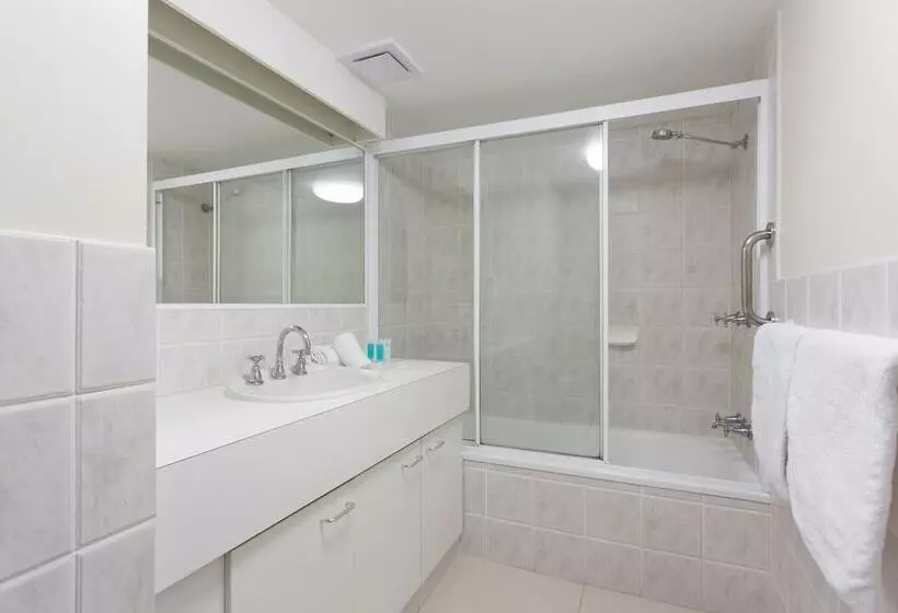 آپارتمان سوپریور 3 خوابه, Capricornia Apartments