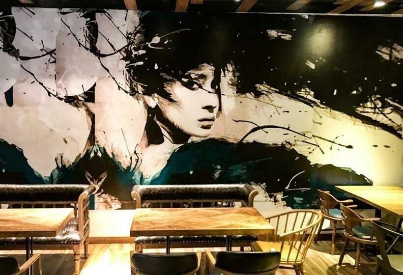 اتاق لوکس, Avenue Suites