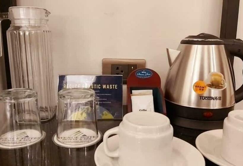 اتاق سوپریور, Avenue Suites