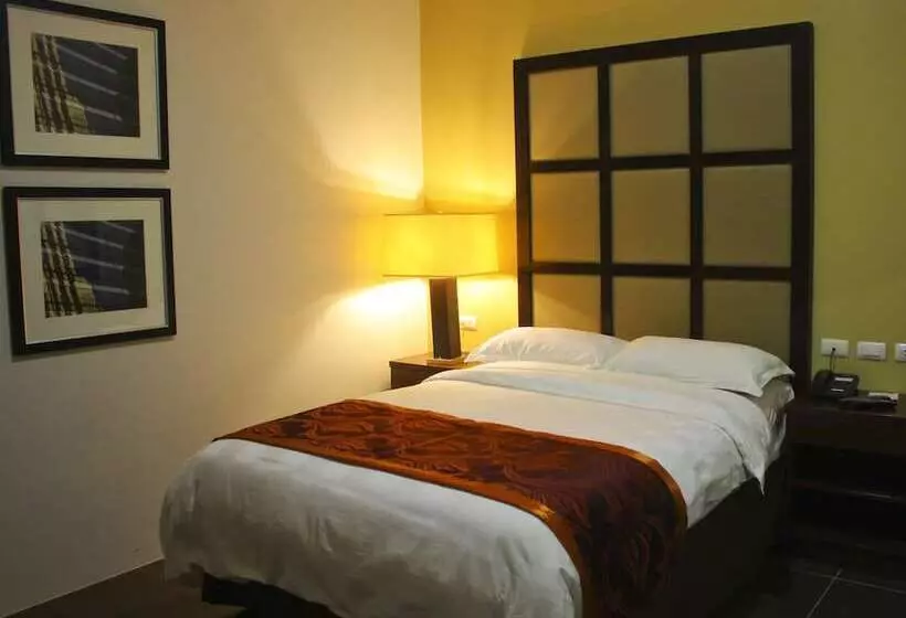 اتاق استاندارد, Avenue Suites