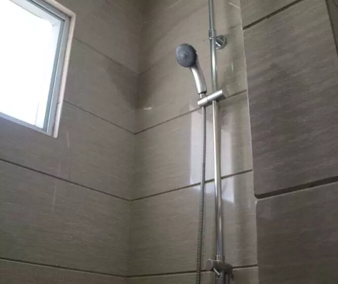 اتاق سوپریور, Avenue Suites