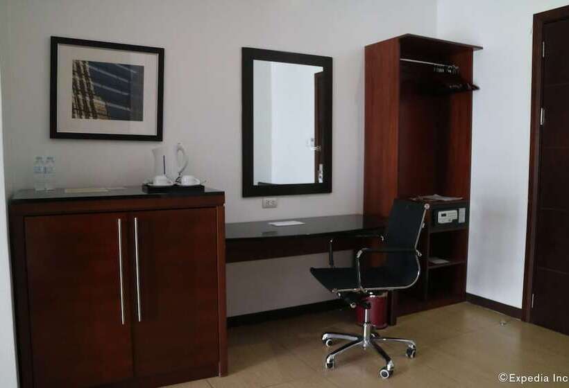 اتاق سوپریور, Avenue Suites