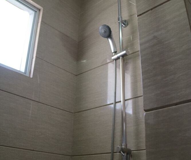 اتاق لوکس, Avenue Suites