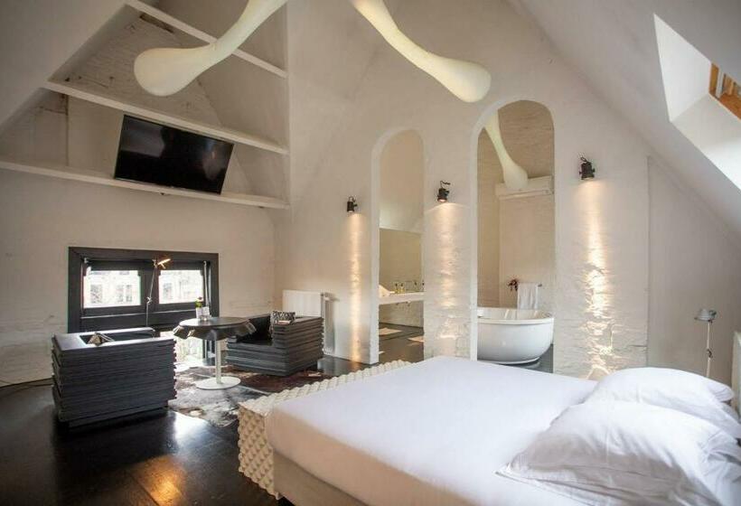 جناح ديلوكس, B&b Suites Feek