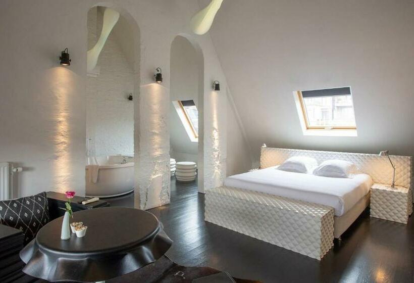 جناح ديلوكس, B&b Suites Feek