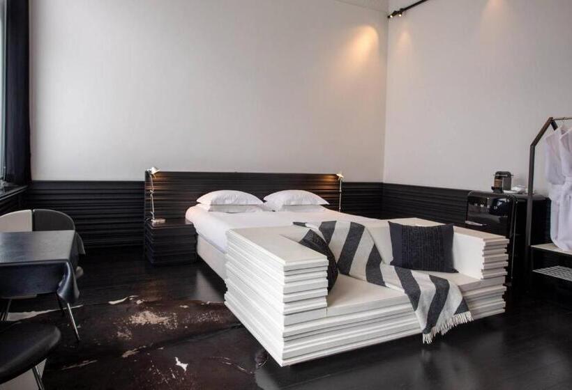 جناح سرير كينج, B&b Suites Feek