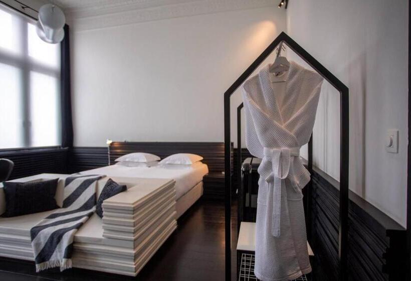 جناح سرير كينج, B&b Suites Feek