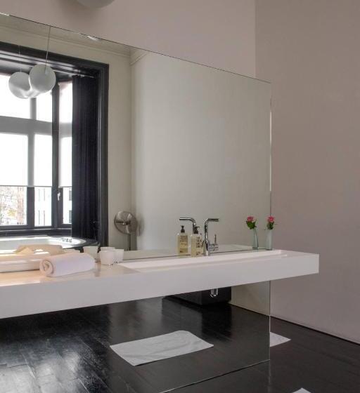 سوئیت با تخت بزرگ, B&b Suites Feek