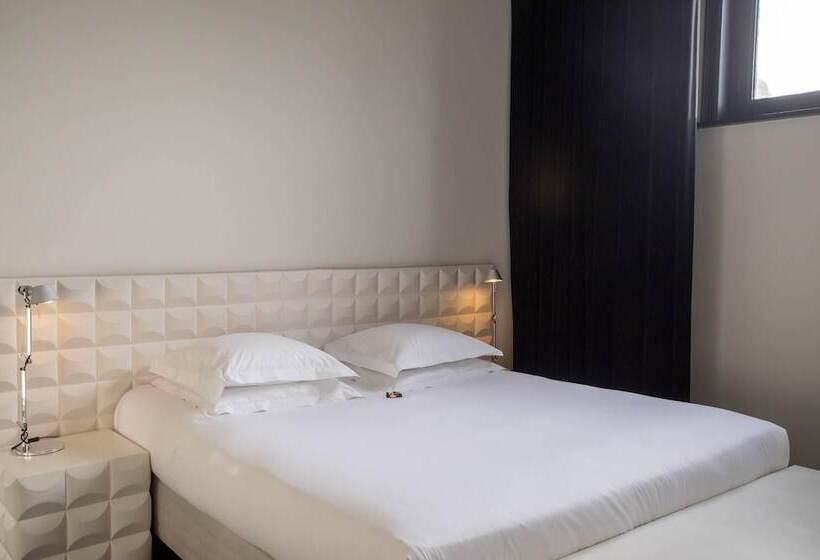 سوییت خانوادگی, B&b Suites Feek