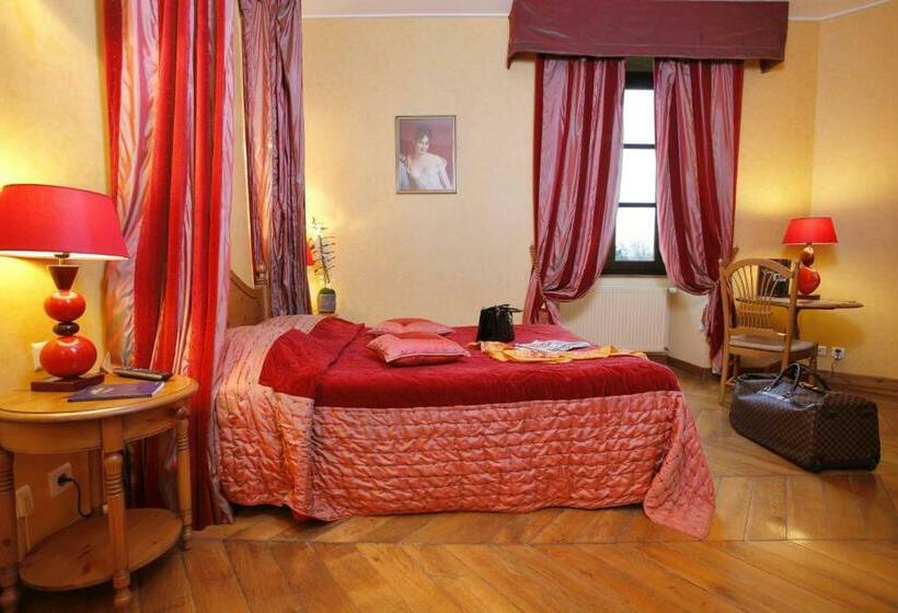 Номер Комфорт, Chateau Chapeau Cornu