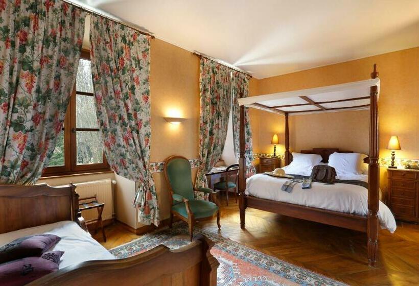 Трехместный Номер Комфорт, Chateau Chapeau Cornu