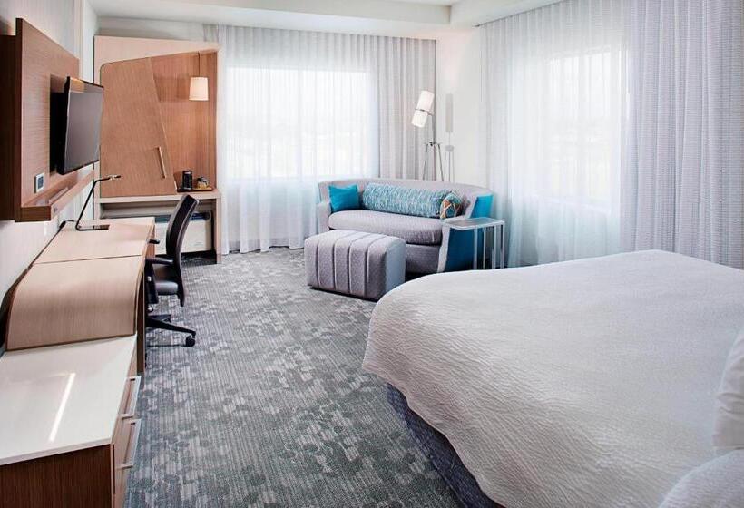 キングサイズベッドのスタンダードルーム, Courtyard By Marriott Dallas Carrollton And Carrollton Conference Center