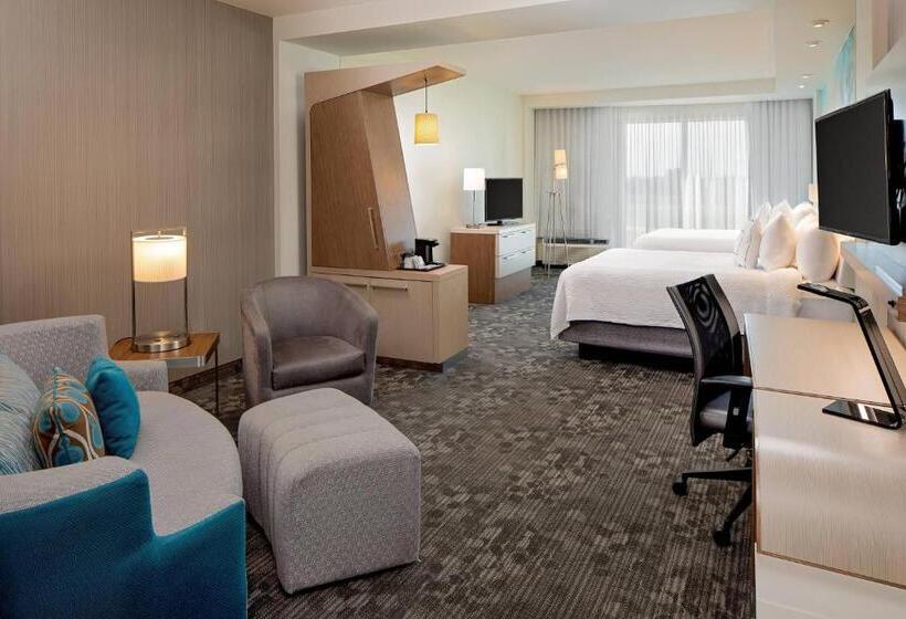 スイート, Courtyard By Marriott Dallas Carrollton And Carrollton Conference Center
