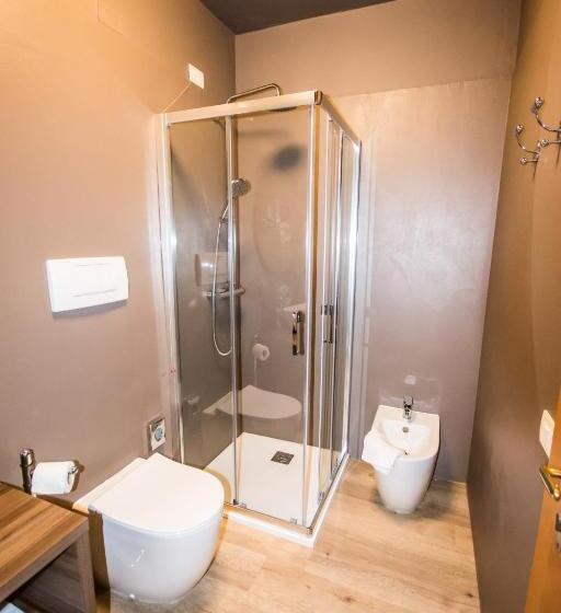 غرفة قياسية, Eden