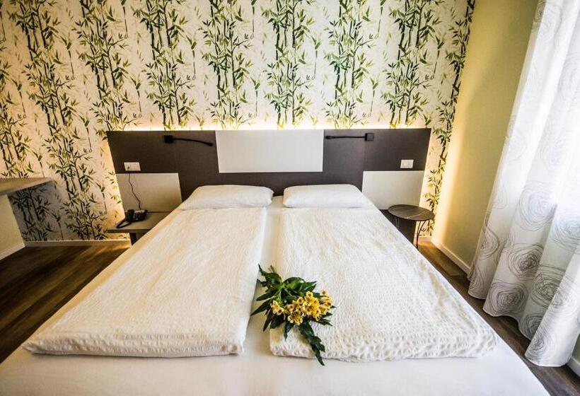 غرفة قياسية, Eden