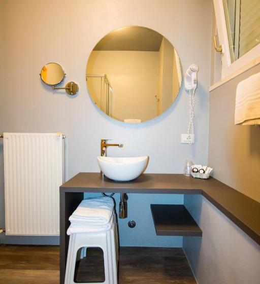 Quarto Familiar, Eden