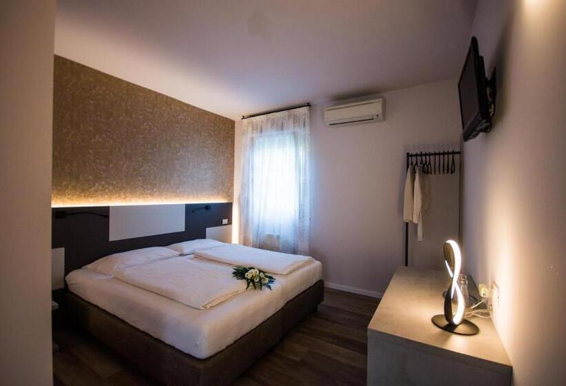 Quarto Familiar, Eden