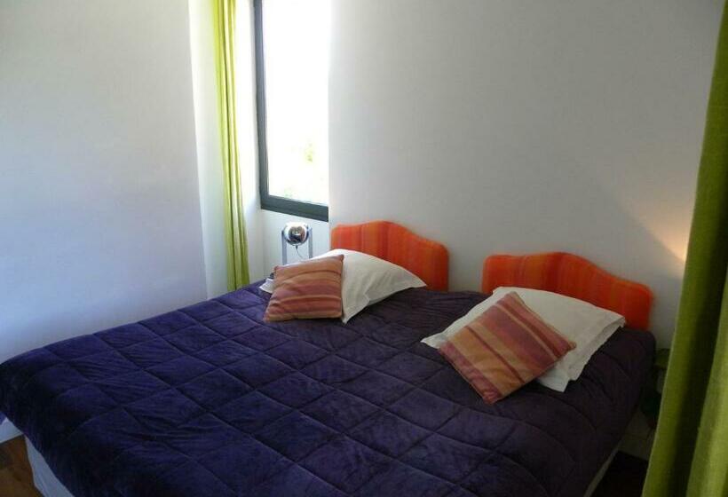 스탠다드 룸, La Bastie D Urfe