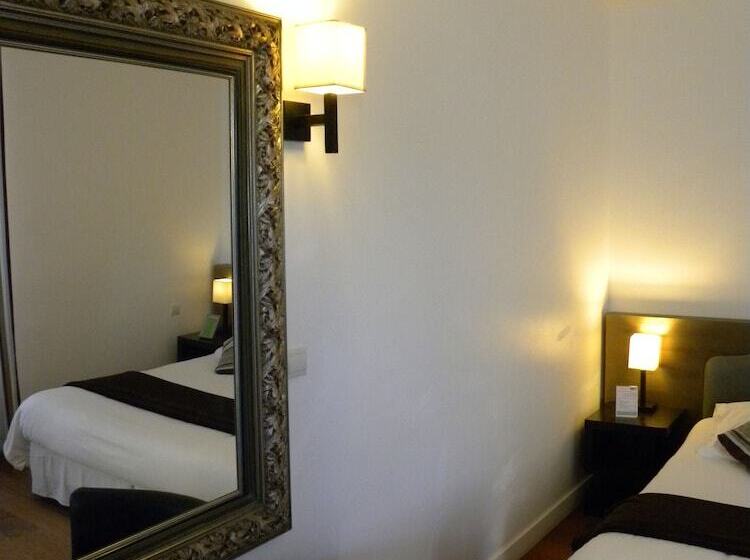 스탠다드 룸, La Bastie D Urfe