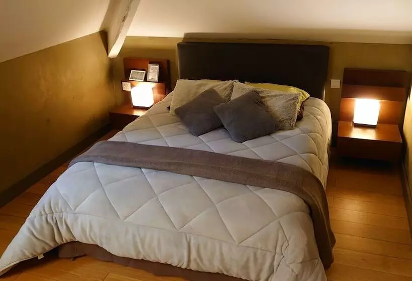 ファミリールーム, La Bastie D Urfe