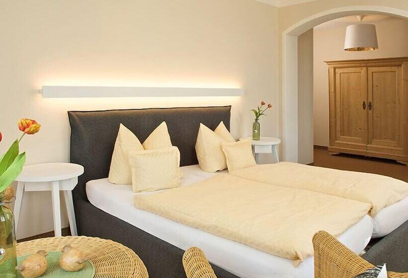 コンフォートルーム, Landgasthof Rossle Beim Krauterwirt