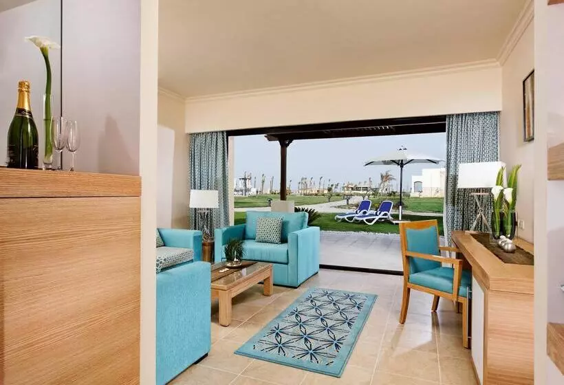 Deluxe Suite King Bed, Movenpick Waterpark Resort & Spa Soma Bay
