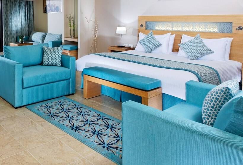 Deluxe Room Mountain View, Movenpick Waterpark Resort & Spa Soma Bay