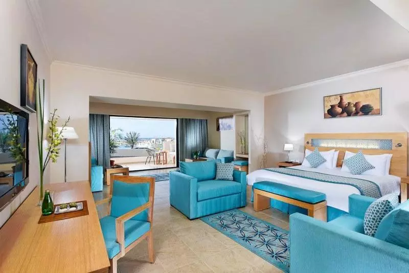 اتاق خانوادگی با چشم‌انداز استخر, Movenpick Waterpark Resort & Spa Soma Bay