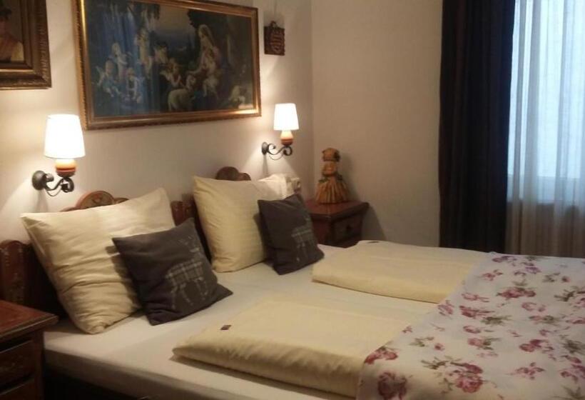 基本间, Platzhirsch Zur Alten Wagnerei Gästehaus