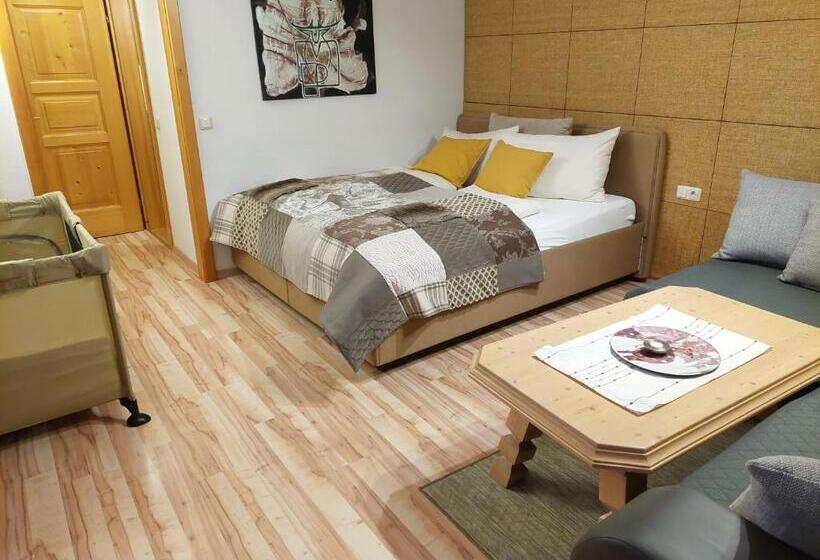 带2个卧室的公寓, Platzhirsch Zur Alten Wagnerei Gästehaus