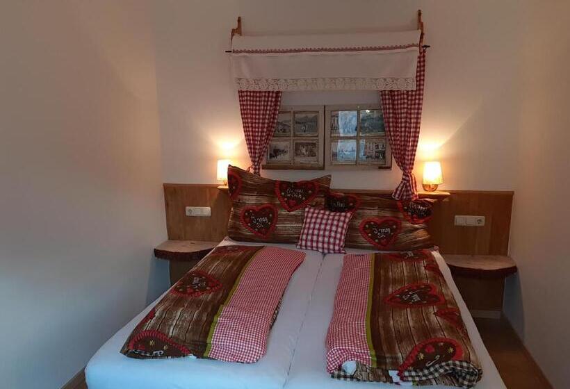 基本间, Platzhirsch Zur Alten Wagnerei Gästehaus