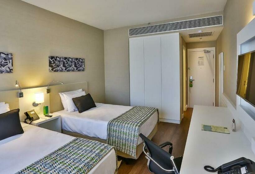 スタンダードルーム, Quality Hotel São Caetano