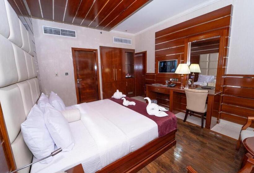 Президентский Люкс, Queen Palace