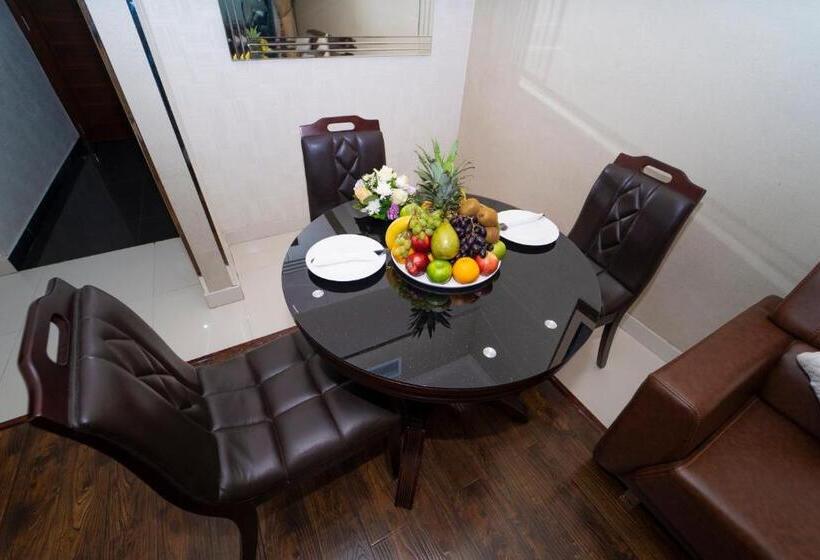 Президентский Люкс, Queen Palace