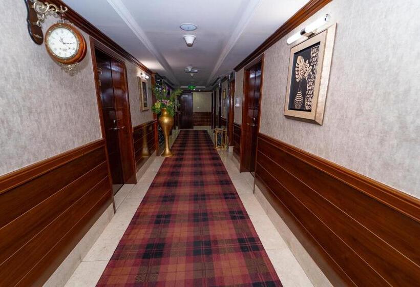 Президентский Люкс, Queen Palace