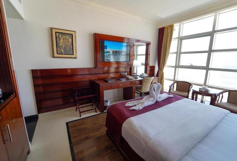 Президентский Люкс, Queen Palace