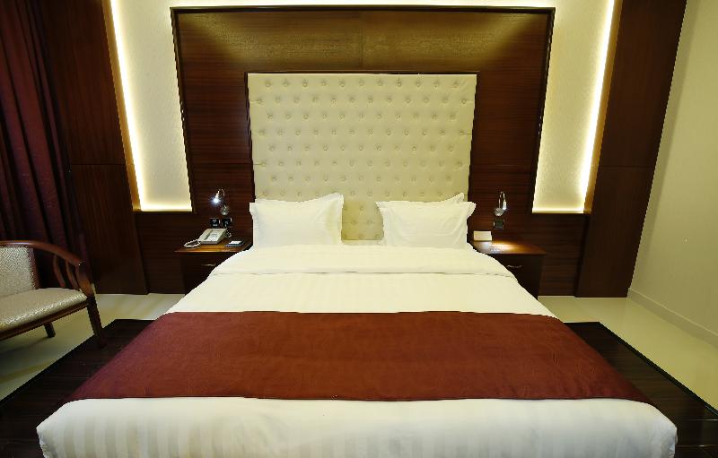 Номер Стандарт, Queen Palace