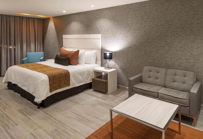ジュニアスイート, Real Inn Celaya
