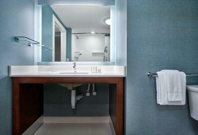 带大床的标准工作室, Residence Inn By Marriott Ocean City