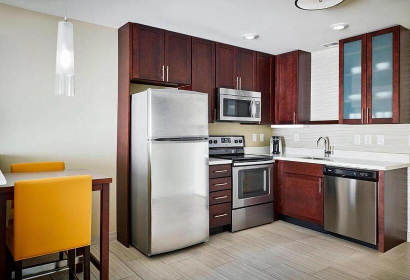 带大床的套房, Residence Inn By Marriott Ocean City