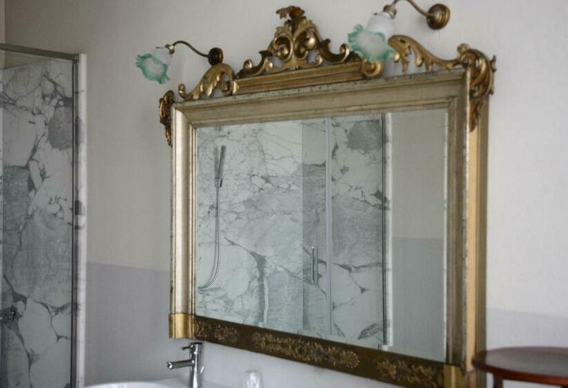 غرفة ديلوكس, Residenza D Epoca Regina D Arborea